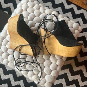 Wedge sandals, wood and black suede